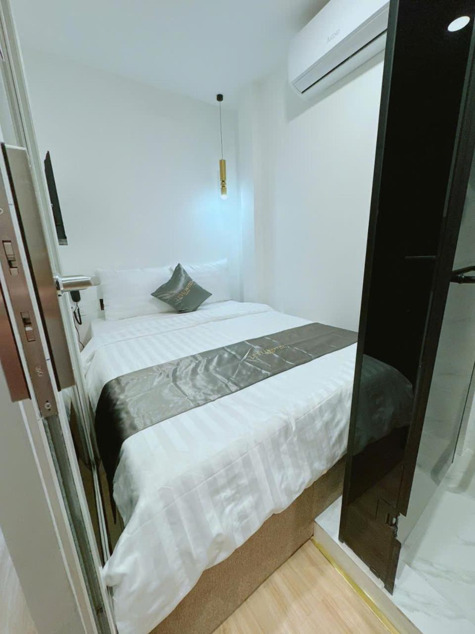 Le Vu Hotel Ho Chi Minh City Exterior photo